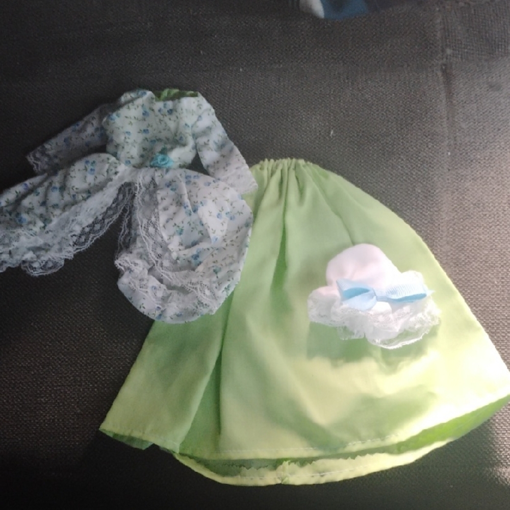 Floral Lace Dress with Green Skirt and Hat - Vintage